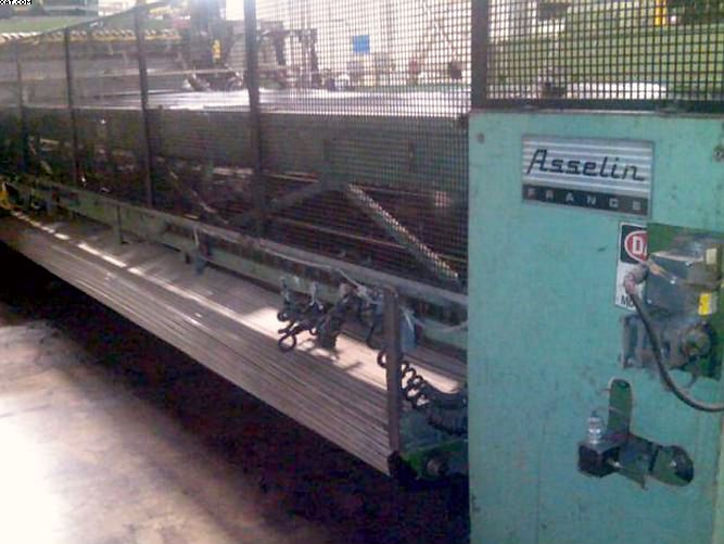 ASSELIN 350 Crosslapper, 2.9 meter inflet x 5.5 meter laydown,